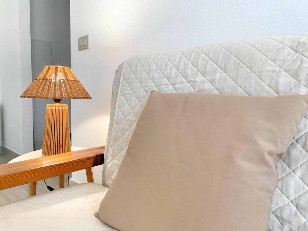 Grazia'S Apartment Сассари Экстерьер фото